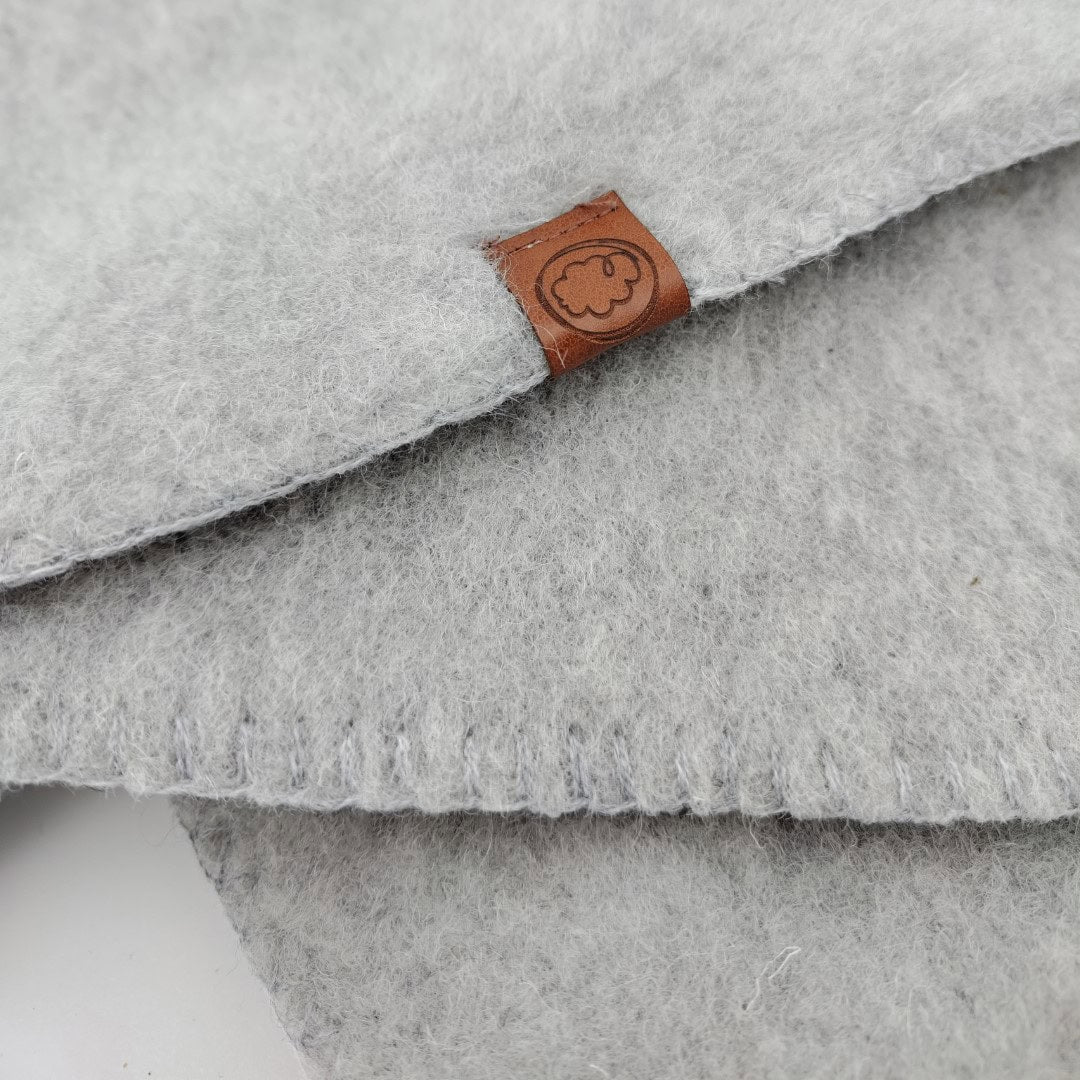 Wollen Wikkeldeken Baby met Capuchon | Felted