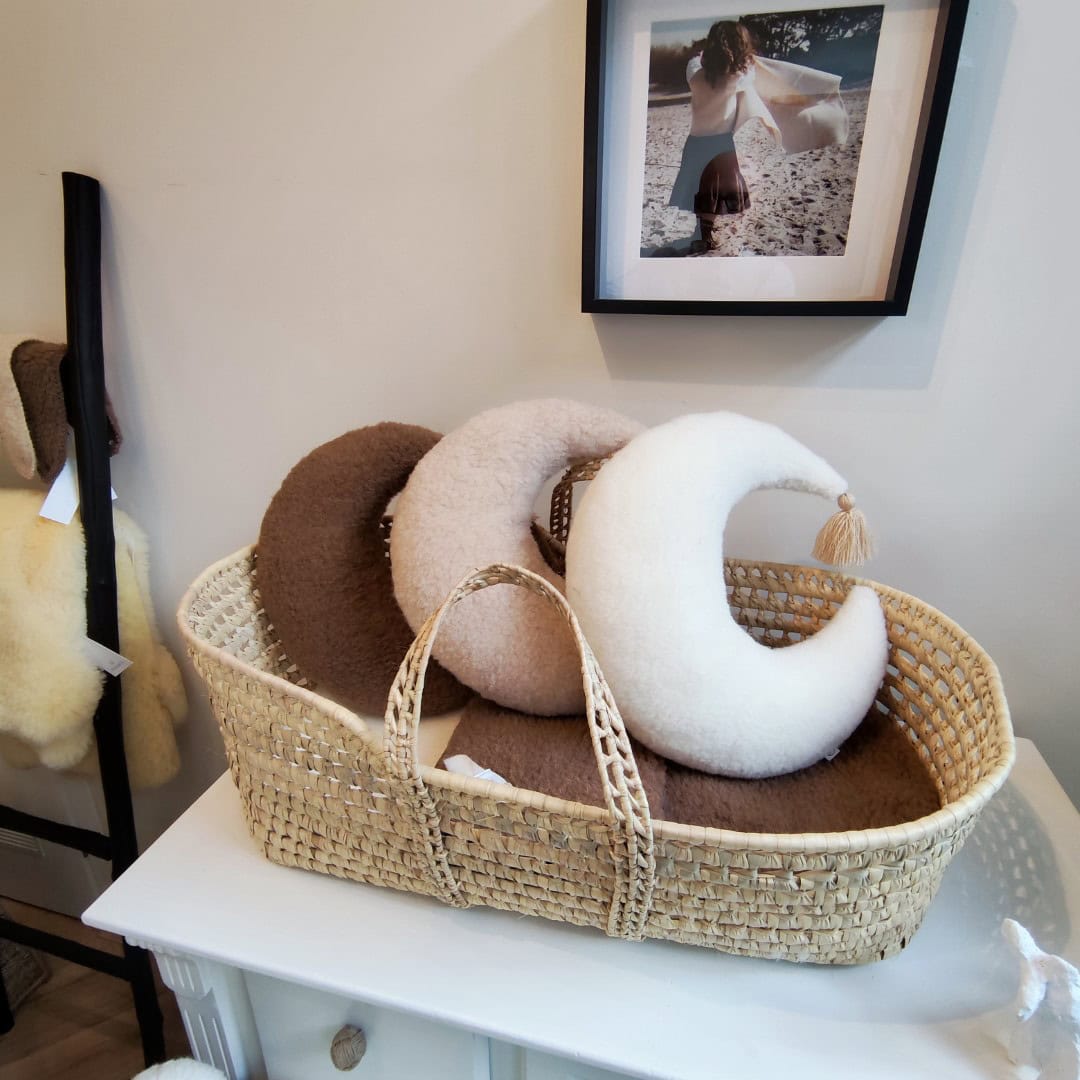 Wollen Maan Kussen voor Baby- & Kinderkamer | Thumbled