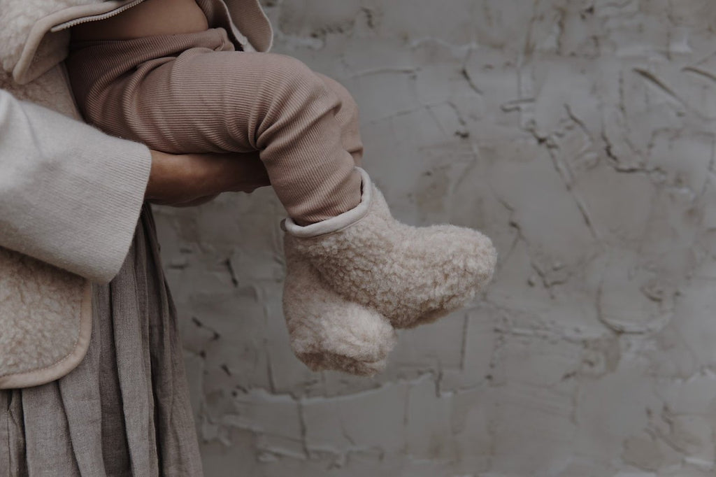 Wollen Babyslofjes – Booties | A Basic Brand