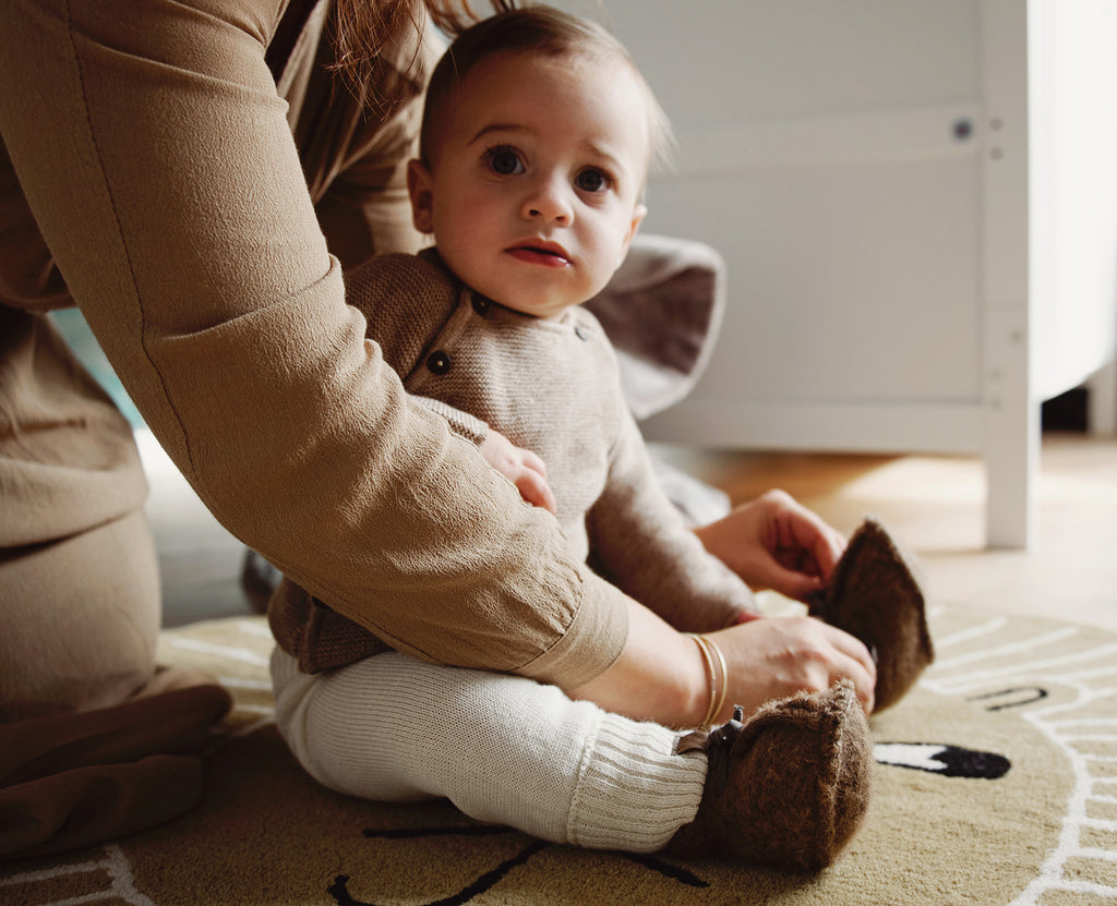 Eerste Wollen Babyslofjes | Thumbled