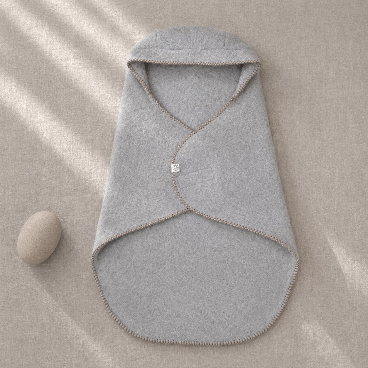 Wollen Omslagdoek Baby voor Maxi-Cosi & Kinderwagen | Wingy Felted donkere stiksel