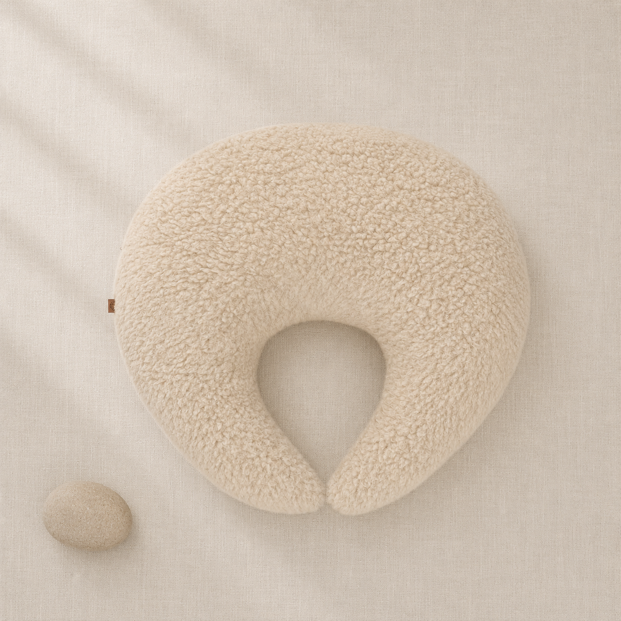 Wollen Voedingskussen voor Baby | Thumbled