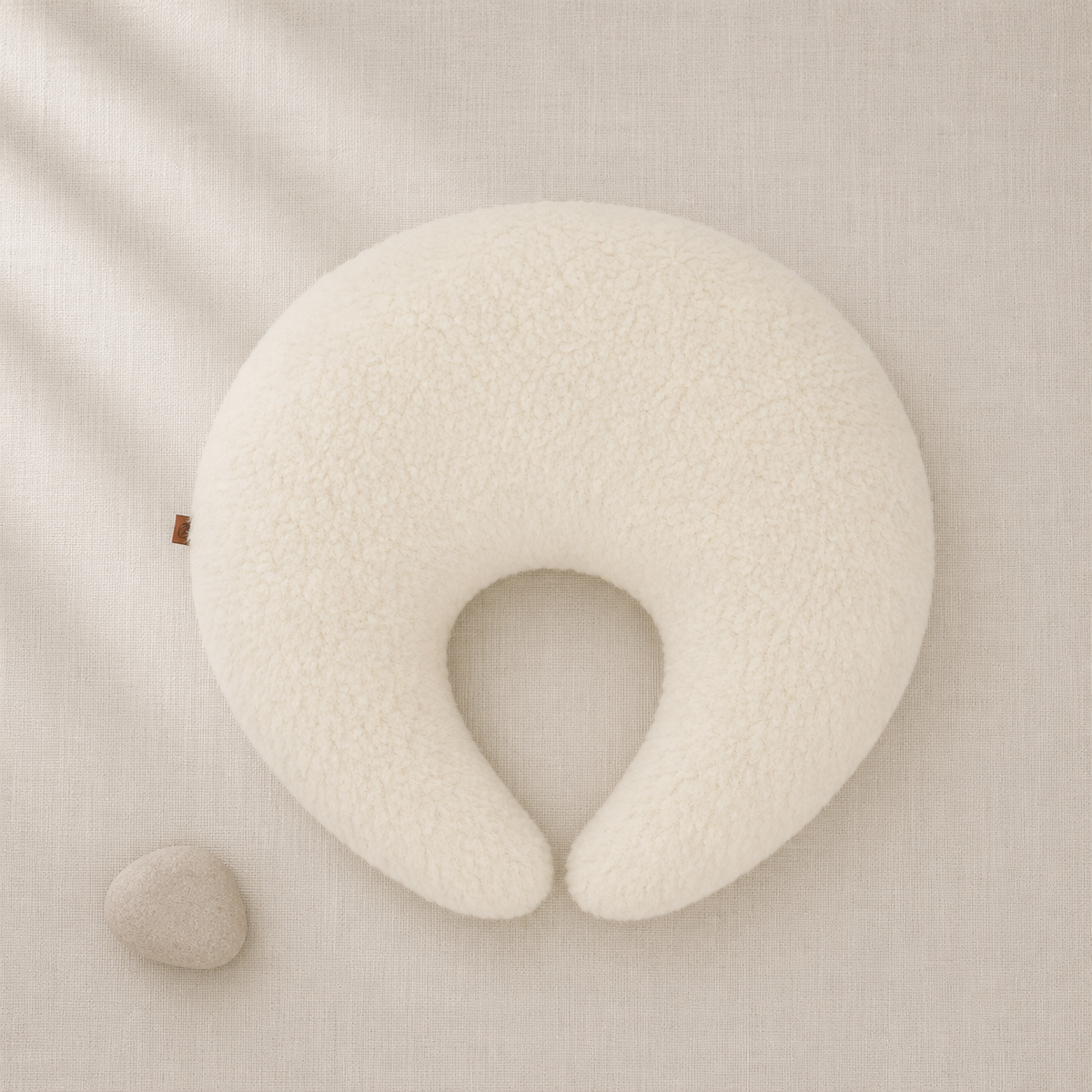 Wollen Voedingskussen voor Baby | Thumbled